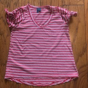 Soft, SP Anthro peekaboo tie sleeves T-shirt